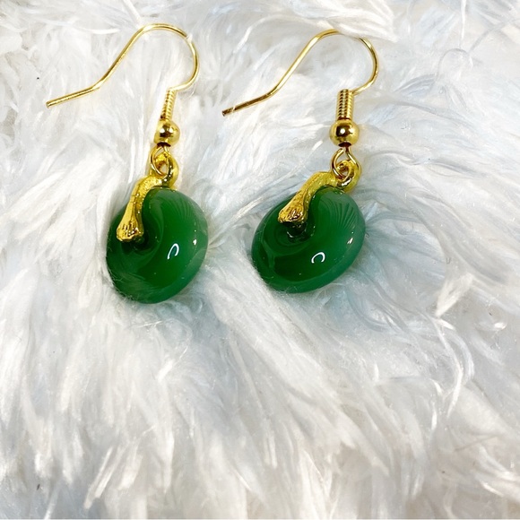 Hand Crafted Earrings Jade drop earrings - Picture 1 of 2